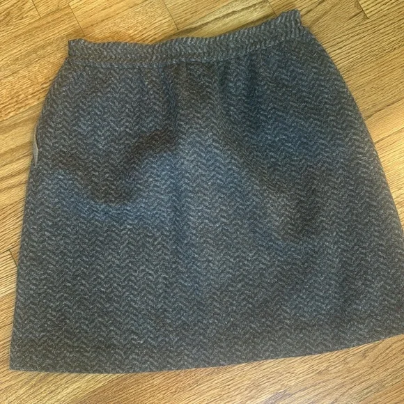 J crew light marbled stretch pull on skirt - Picture 4 of 4